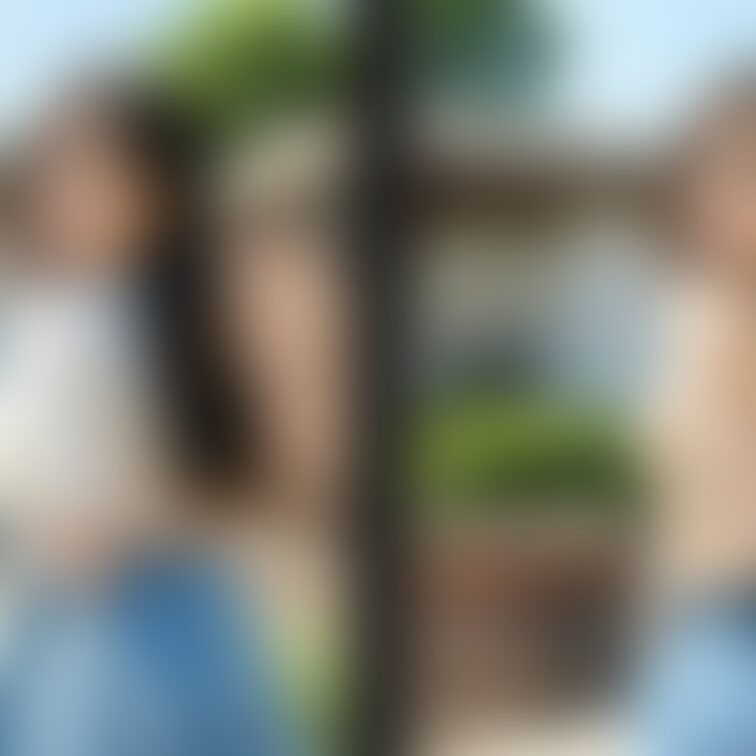 着衣と脱衣を並べた画像です。画像№1420