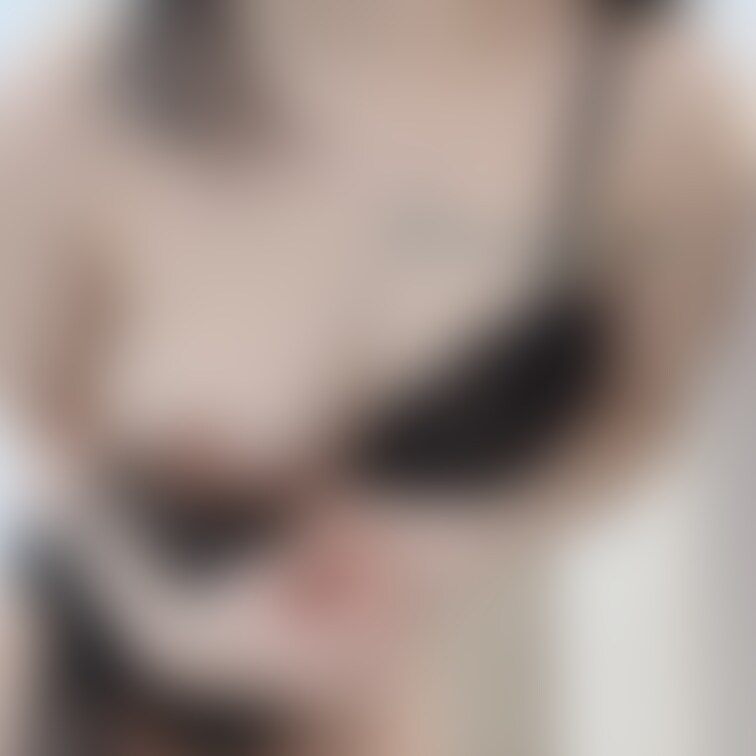 片乳💋