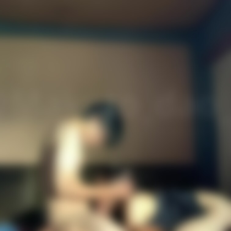 フェラさせました。
本編10分ほどあるのでみてください