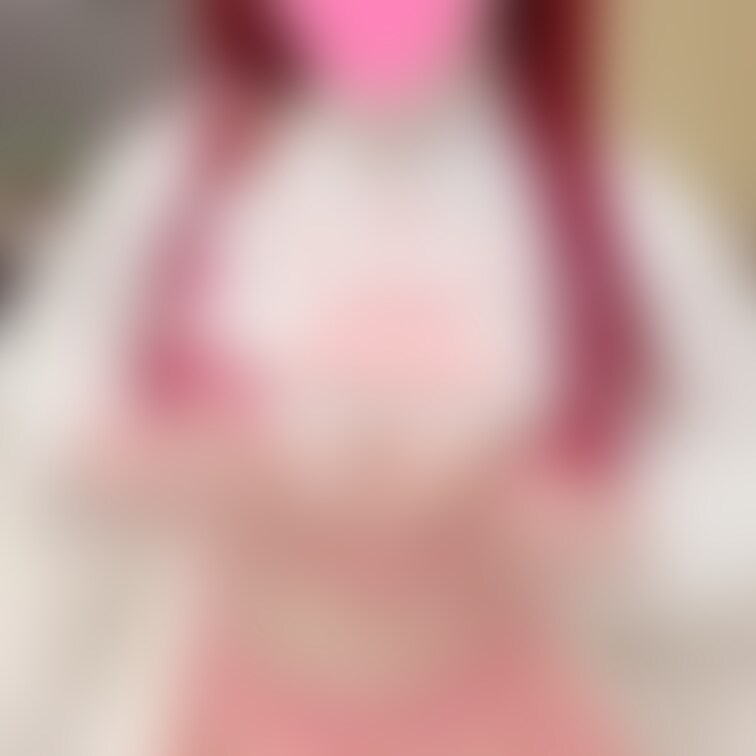 顔良し、スタイル良しの美女と初撮影！
ホテルのベッドで生えっちから大量ぶっかけした後、一緒に湯船に浸かってイチャイチャ