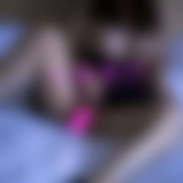 📹公開予定の人妻さんのご紹介です
妖艶な美熟女ネイリスト 綾乃さん
毎日のように○○○でエロい自撮り写真を送りつけて