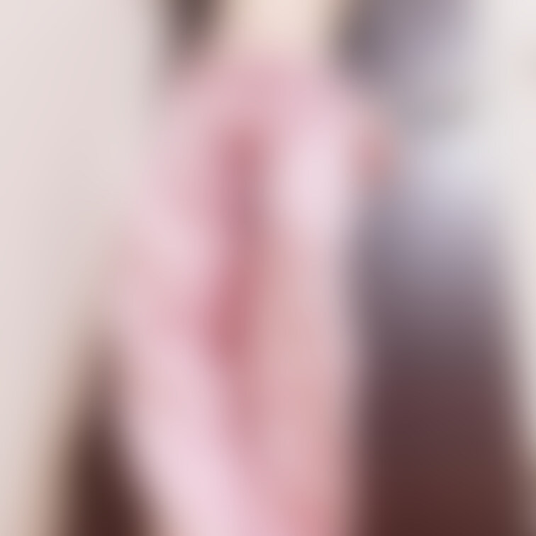 乳輪大きくてごめんなさい
下乳からの完全に見えちゃってます