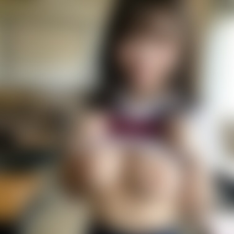 写真集オフショット②

※被写体は全て成人しておりコスチュームプレイの衣装です。