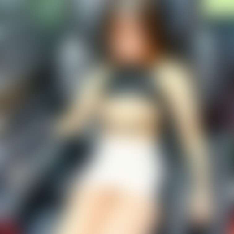 柔らかそうなyuuriのおっぱいは顔を埋めると幸せを感じます(*˘︶˘*).｡.:*♡