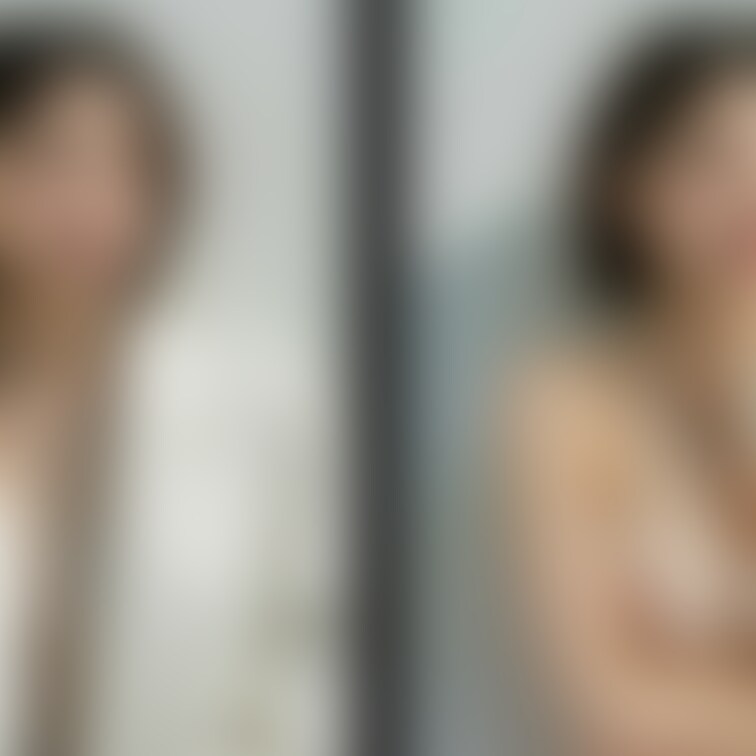 着衣と脱衣の並べた画像です    画像№1450