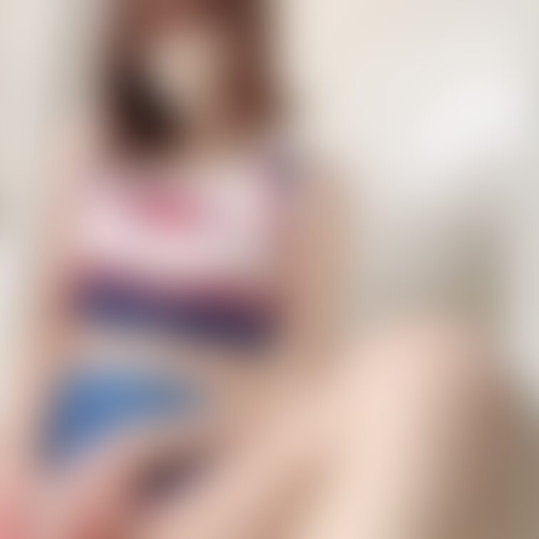 えちえちコスプレにムラムラしてきちゃった///
お顔はみないで‥