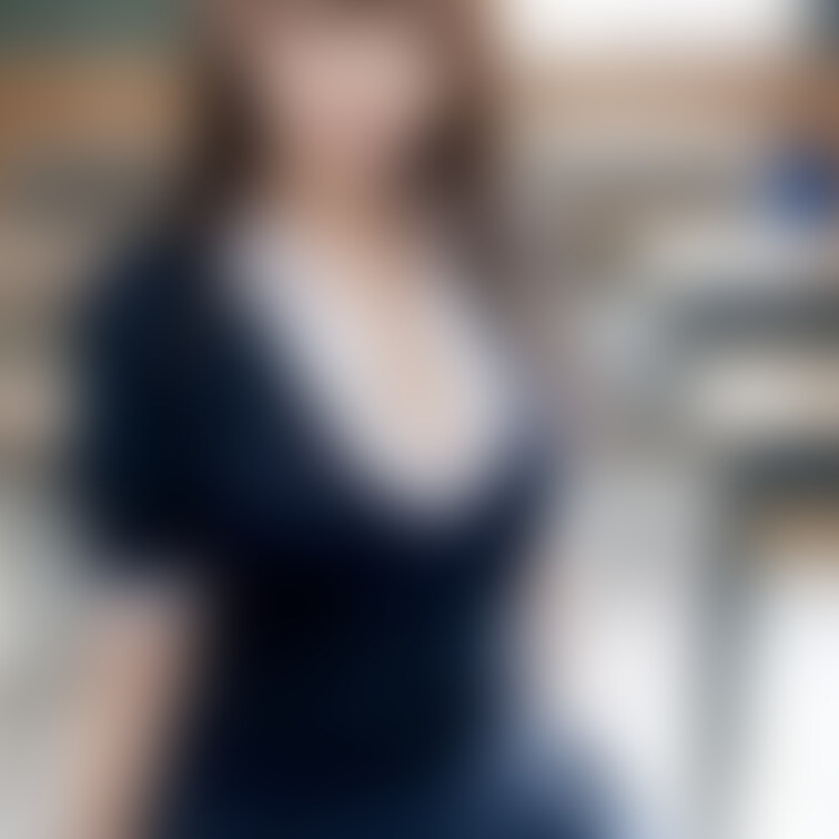 制服系○○○美女になります。

・この作品はフィクションです。実在の人物団体などとは関係ありません。
・全ての画像