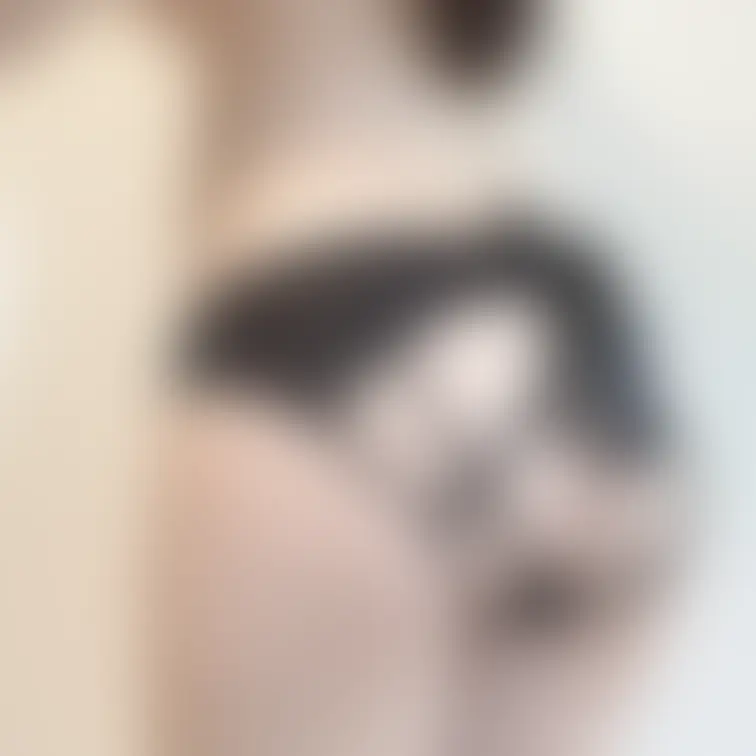 お待たせしました〜！！
私のおしりを愛でてくれるファンの皆様に…💓

こんなえちえちなランジェリー、普段は身に付け