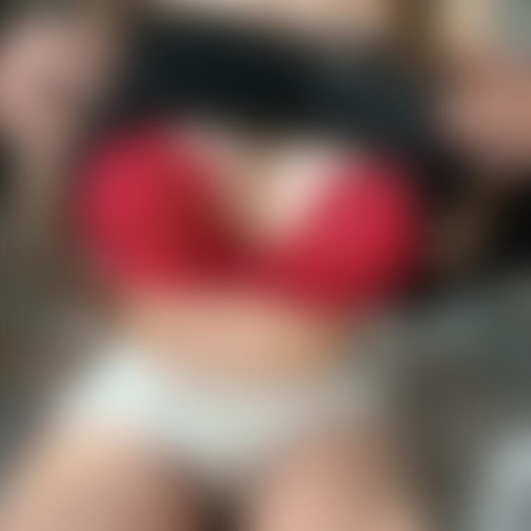 ギャルお○○○さんのブラ見せ誘惑自撮りの続き💗
オナサポディルドパイズリ動画→ https://myfans.jp/p