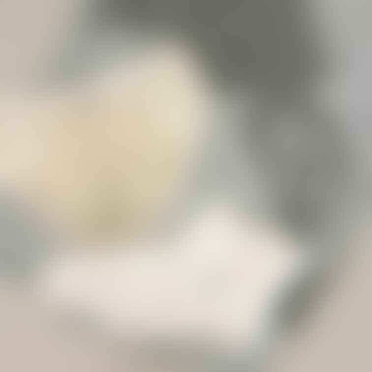 前をしっかり押さえてたらこんなに濡れちゃった｡°(ᐡ ; ﻌ ;ᐡ)°｡