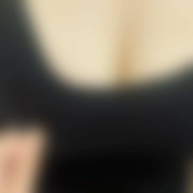 摘まれた。優しいからいいんだよ。