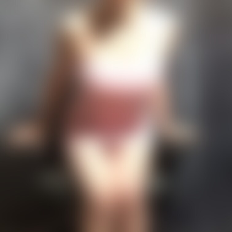 ハーフ（フランス）美容部員を快悶責め

次の快悶行きはこいつだ！

とくと見よ！！

素人女のガチで快楽に悶