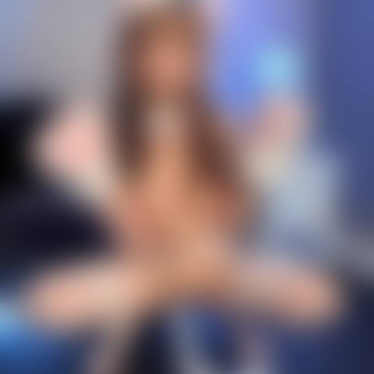 白猫肉便器です🤍エロ蹲踞ねこポーズ🤍

💋直接連絡先を交換して私を肉便器に育てて頂けるご主人様は『肉便器りあ育成プラ
