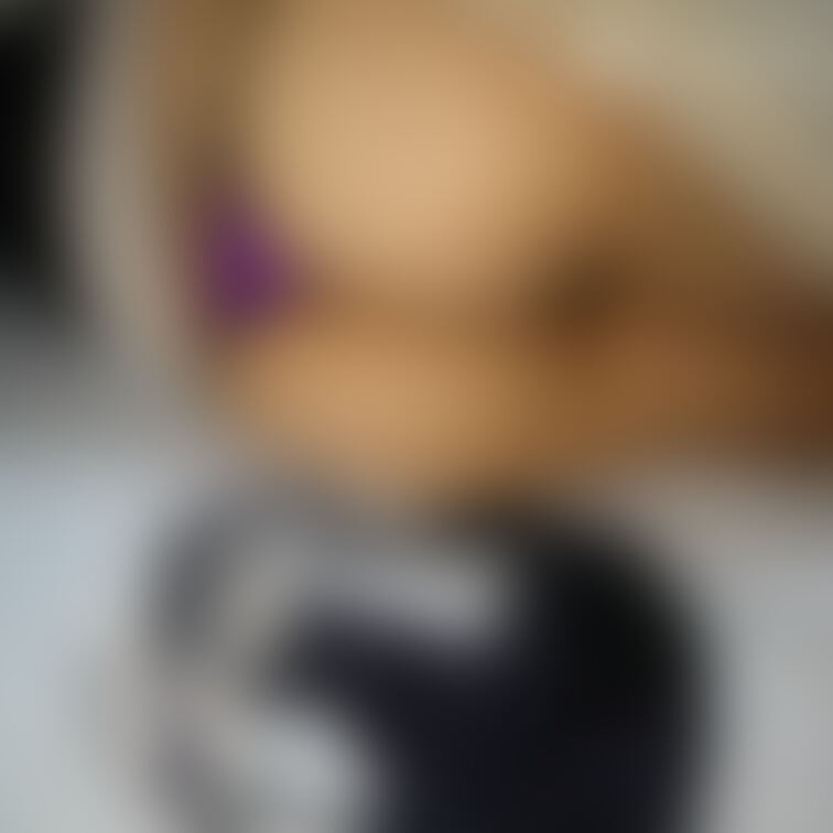 1日履いたパンツとTバック妻😍
なかなかこんなの撮らせてくれる女の子はいないはず😳
ちなみに寝ている訳ではなくこの後