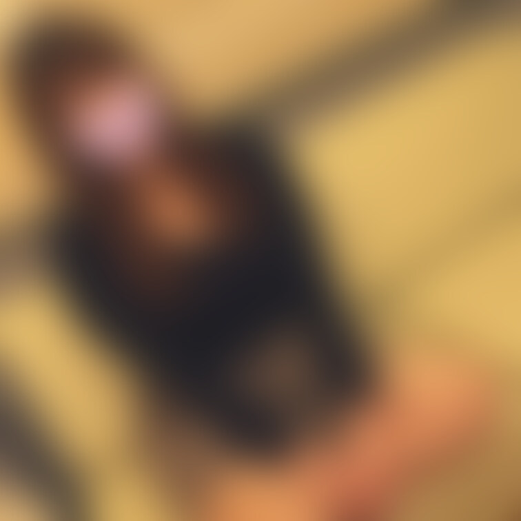 可愛い顔してエロデカ乳輪のGカップ!
みんな大好きGカップ!
弾力と柔らかさのバランスが素晴らしい!
エロ過ぎ