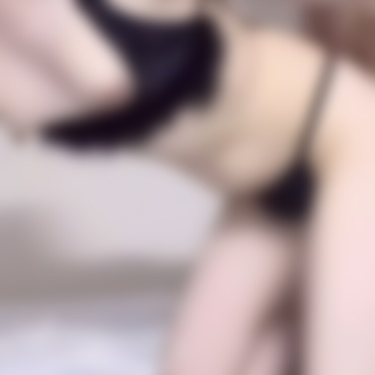 黒猫コスでハメ撮りのフルver.🐈‍⬛🌙
やっぱりバックが好き💗