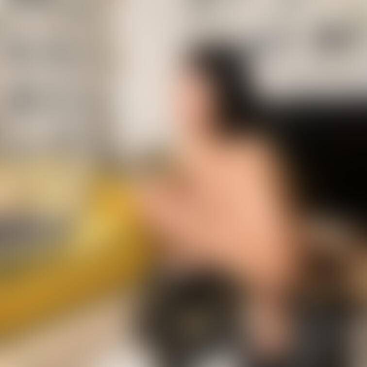 【Premium model】#023_佐々木優衣
「ド変態佐々木ちゃんのガニ股ピース(#^.^#)」(24/26ペ