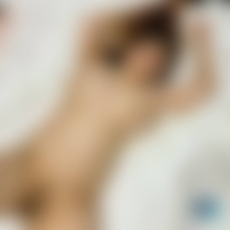 定期的に病院で検査はしてるんですけど、私が地元だと有名？なヤリ●ンなので同級生とかは必ずコンドームを付けてます。でも慣れ