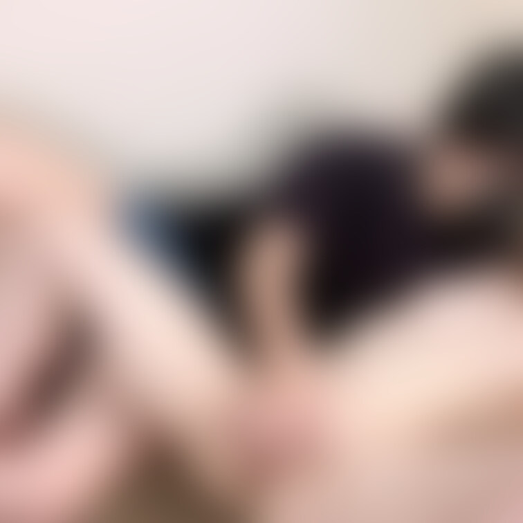 ここでしか観れない素人さんとのハメ撮りSEX動画を多数投稿してまーす！
顔出しハメ撮りやカメラ目線の主観ハメ撮り動画も