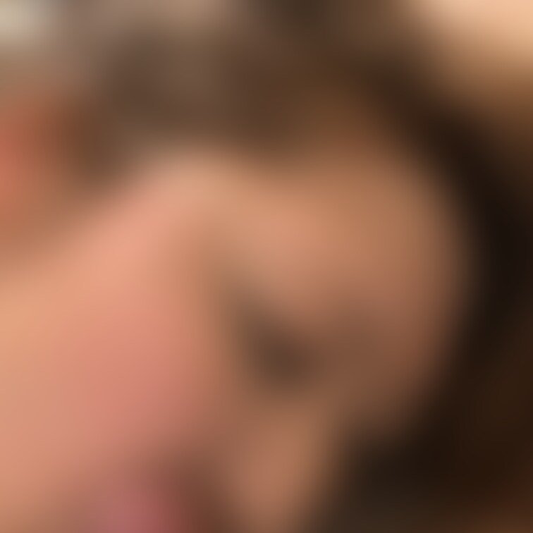 痴女ギャルのフェラ😍🤤
気持ち良すぎます。
裏筋を丁寧にしゃぶり尽くします。
動画はアップします。