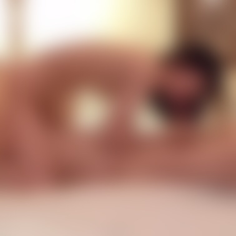 可愛いくてエッチに積極的なHちゃん!
Hちゃんの挿入シーンはこちら
https://myfans.jp/post