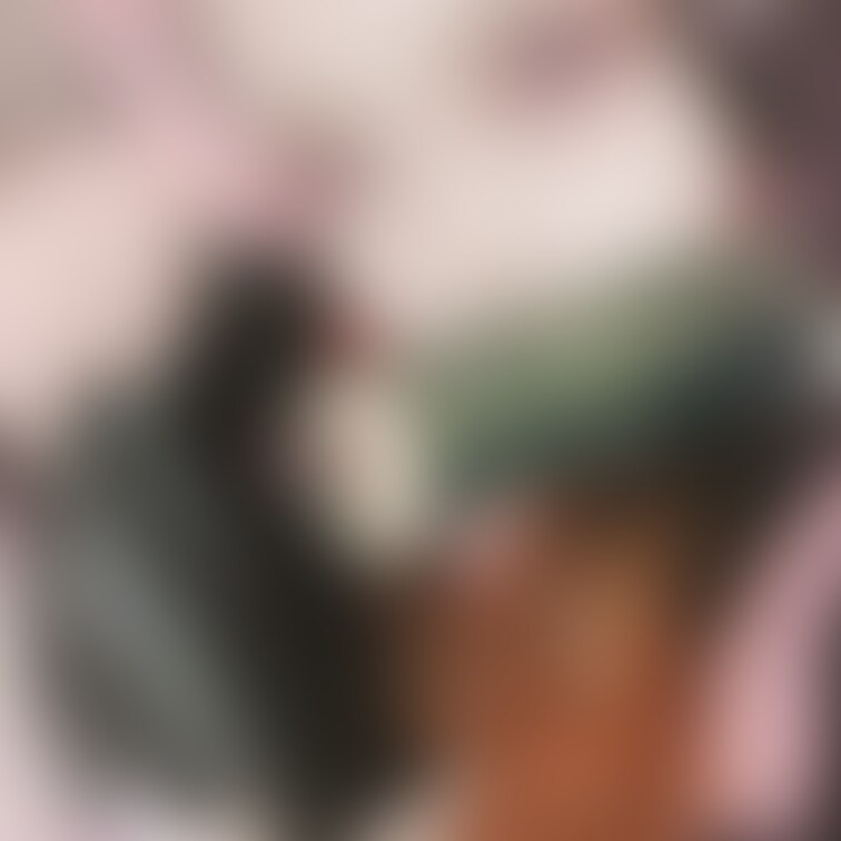 コメントに好きなコスやシチュを書いてね💕