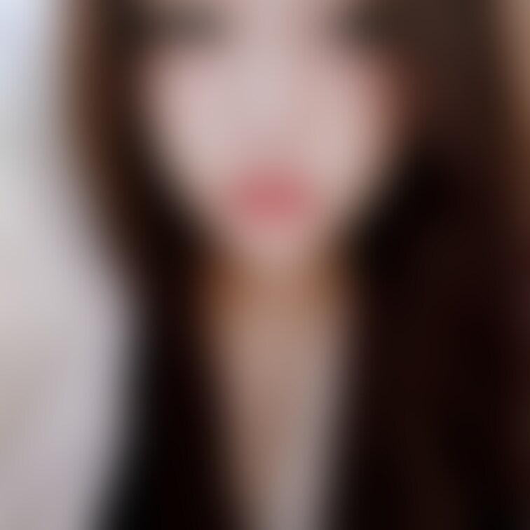 こういうメイクの方がお好みでしょうか❤️
顔っぱいです♡