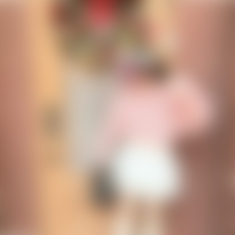 右上の🩷押してから見てね😉
友達とクリスマスディズニー🎄
この服装可愛くない?