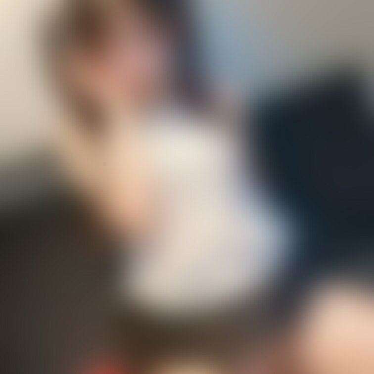 そんなにしたいなら。。

ちょっとだけならいいよ。。