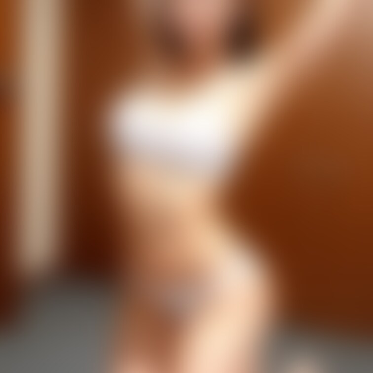 「今日もいっぱい汗かいたからシャワーあびてこよっと」