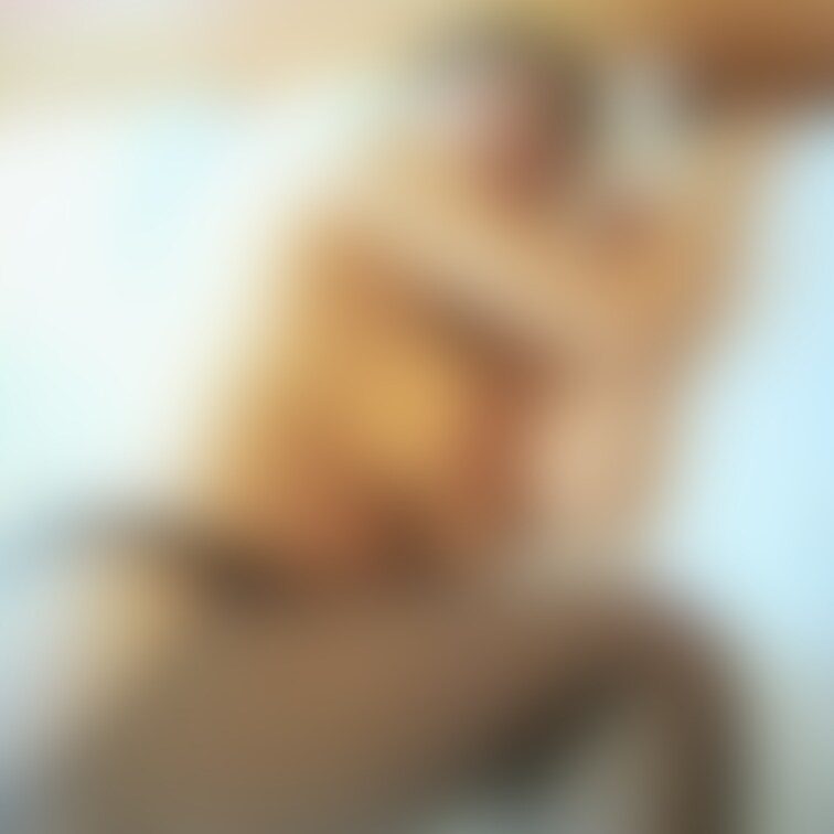 右上の【♡】を押してから見て欲しいです❤️

網タイツ爆乳女でも愛してくれますか？