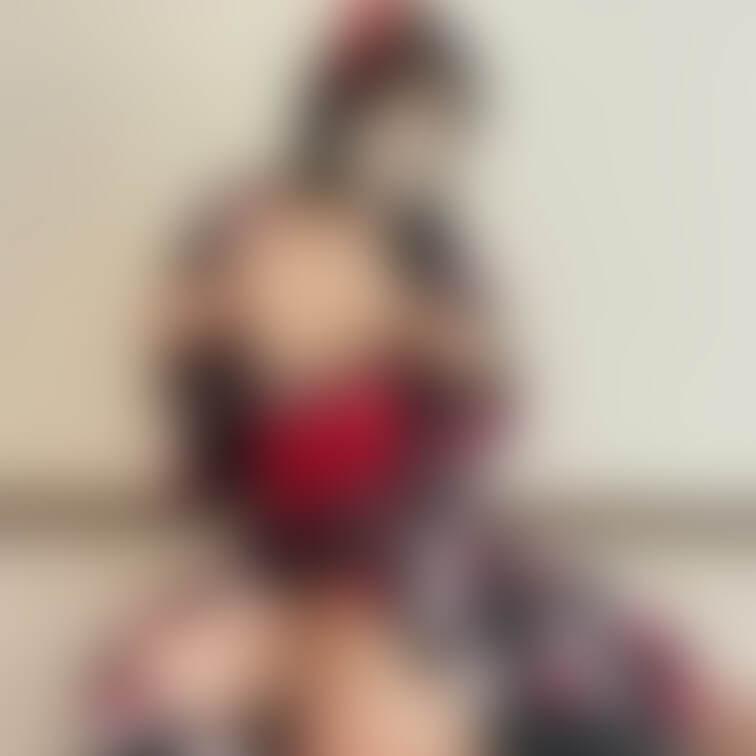 1人で着るの難しい🥺💦

【みみからのお願い💕】 
えっちだと思ってくれた方は 
写真下の♡印をポチッとしてくれ
