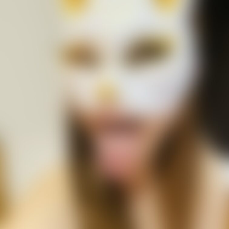 アヘ顔、舌出し👅👅👅