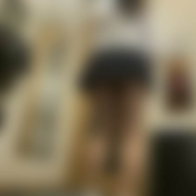むちむち学生
おっぱいでかすぎ