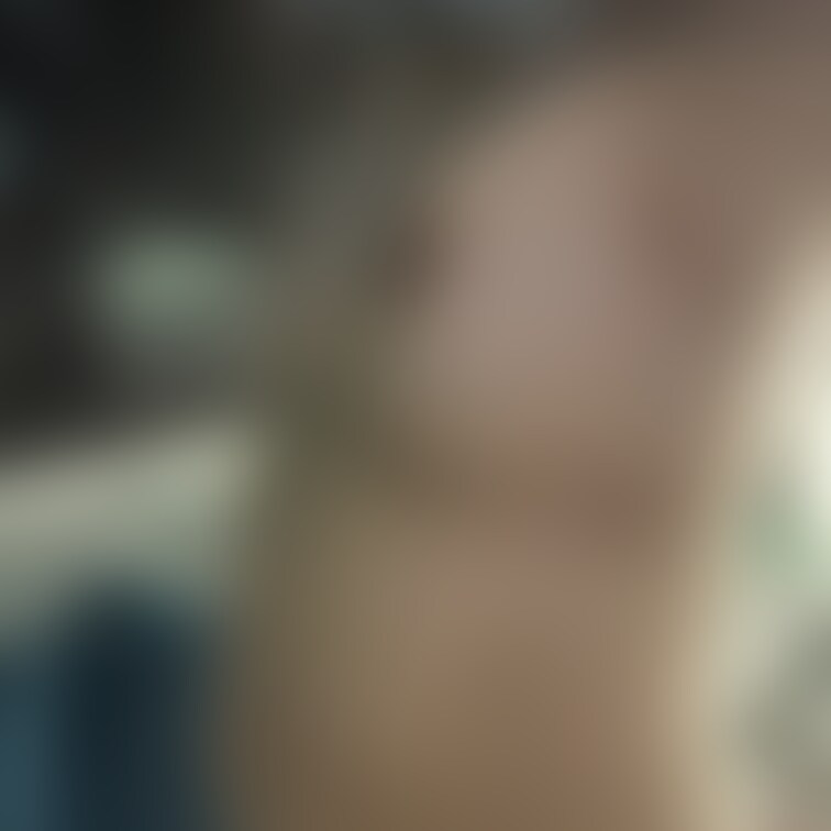 活動を始めたばかりに撮ったレイのおっぱい！
この時から乳首が弱点😘