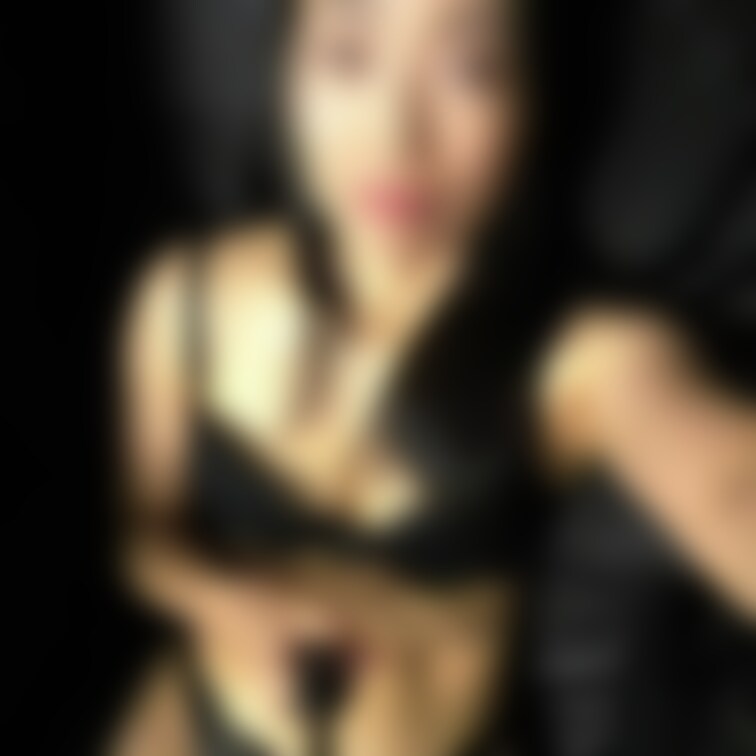 前回のマイクロビキニの続きを編集していたらHな気分になってしまい思わず手が😍💕

最近は仕事の忙しさと体調不良もあっ