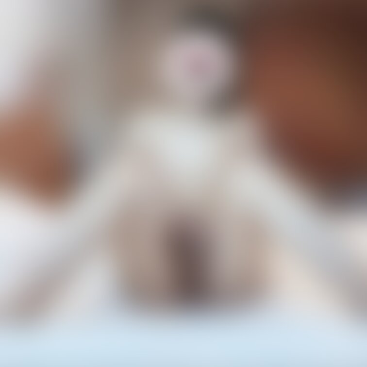 おっぱい好き❔
すこーし目見えてるよ👀︎︎💕