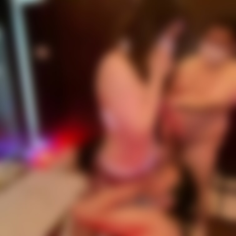 前と後ろの穴同時舐め
#人妻 #NTR #寝取られ #素人 #SEX #複数プレイ #3P #他人棒 #フェラ #イラ