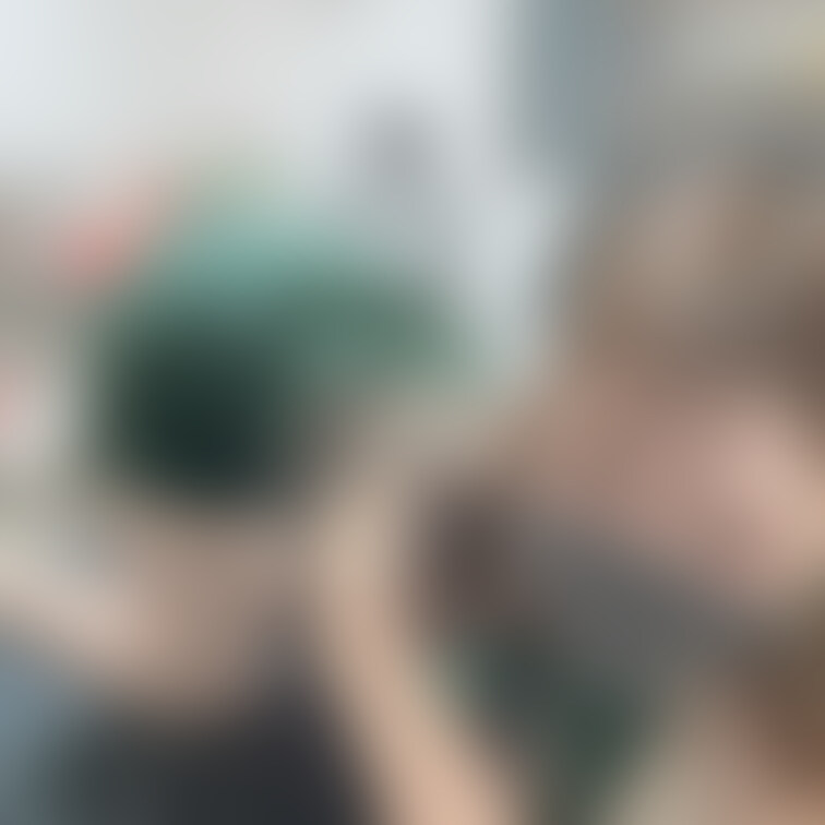 おはよ-☀️
動画ご購入ありがとうございます❤️
ドレス好きなんだね😘

感謝の🍑置いときますね(՞៸៸.ˬ.៸