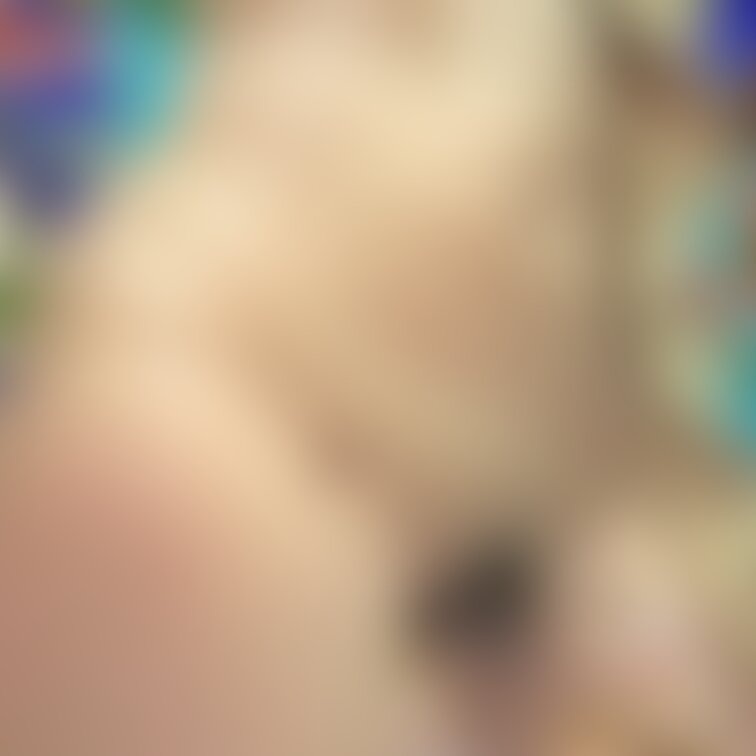 お風呂上がりの一枚です。
一部のモザイクを減らしたものです。