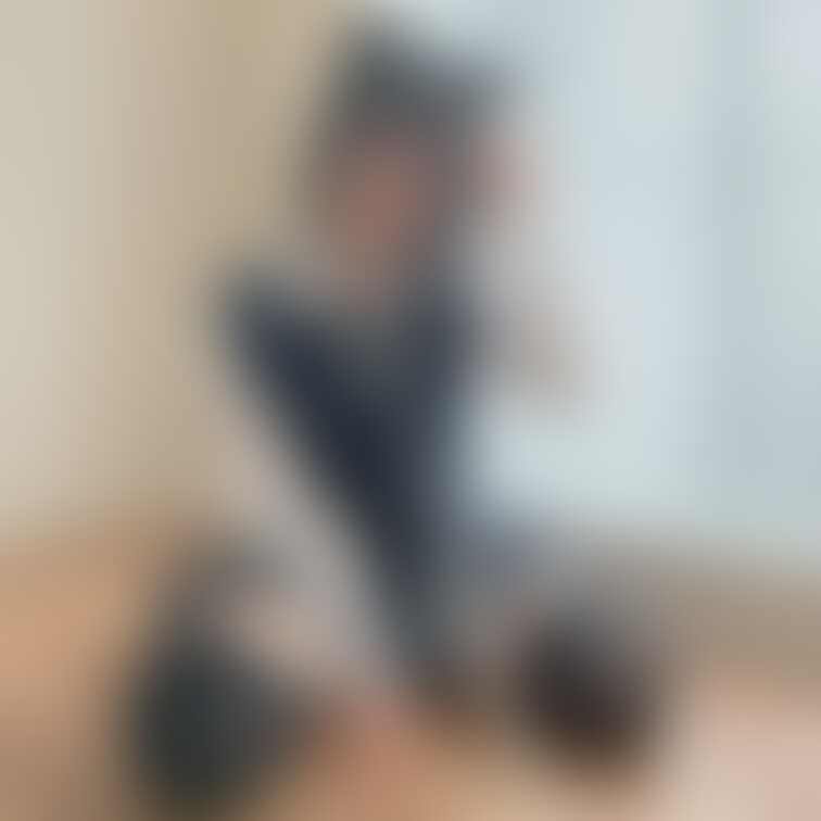くびわつけてみました。。

ハートのチェーンが可愛すぎてお写真にやにやしてます...！

ぬぎぬぎしてるので見て