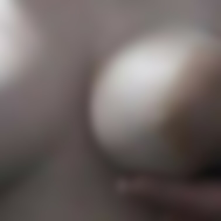 50代熟女の柔らかいおっぱい自撮り😍