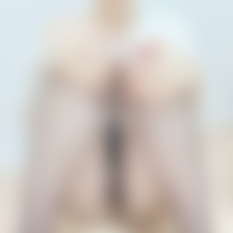 タイツシリーズ0304
ノーパンタイツです。。
パイ○ンが丸見えです。。