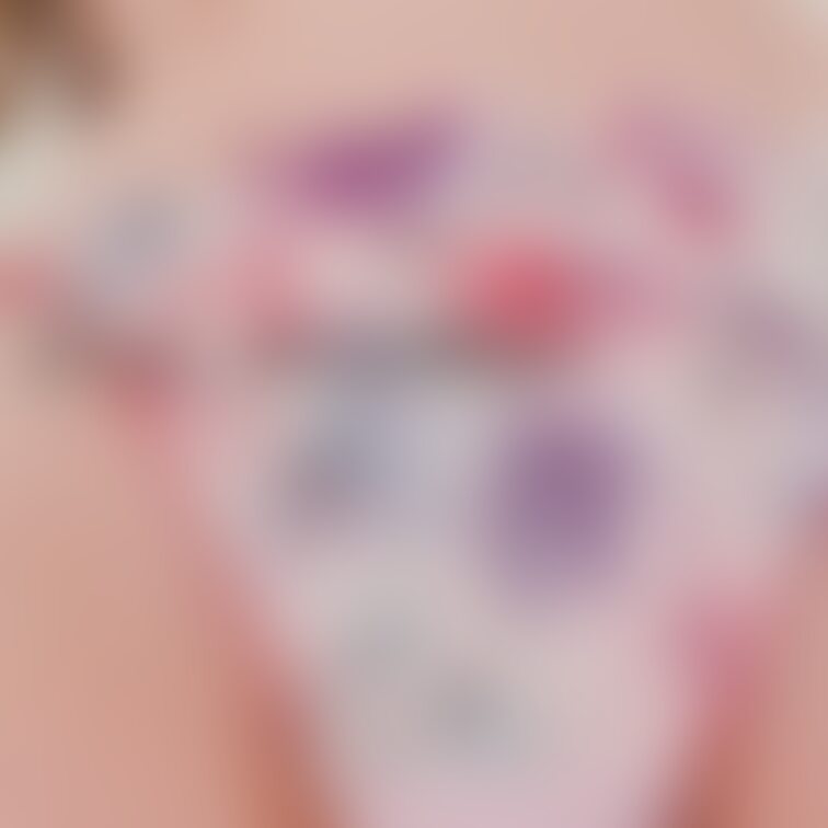 おっぱいを下から見たやつ😍

おはよー💕
9月もよろしくお願いします🥰