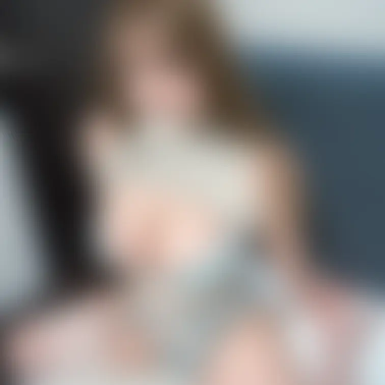 無料であげたやつの続き♡♡

Iカップの巨乳にローションぬってテカテカにした///
てかてかのおっぱいそそる？😘