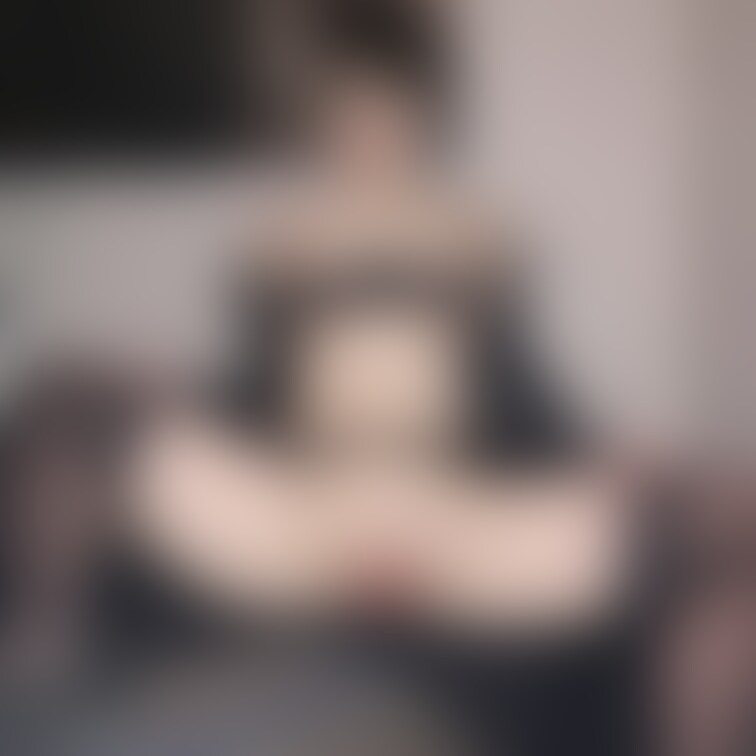 どこにザーメ◯注いでくれますか?👅🍼
えっちなこと考えてばっかりで
このまま社会人になって大丈夫なのか心配...🫣