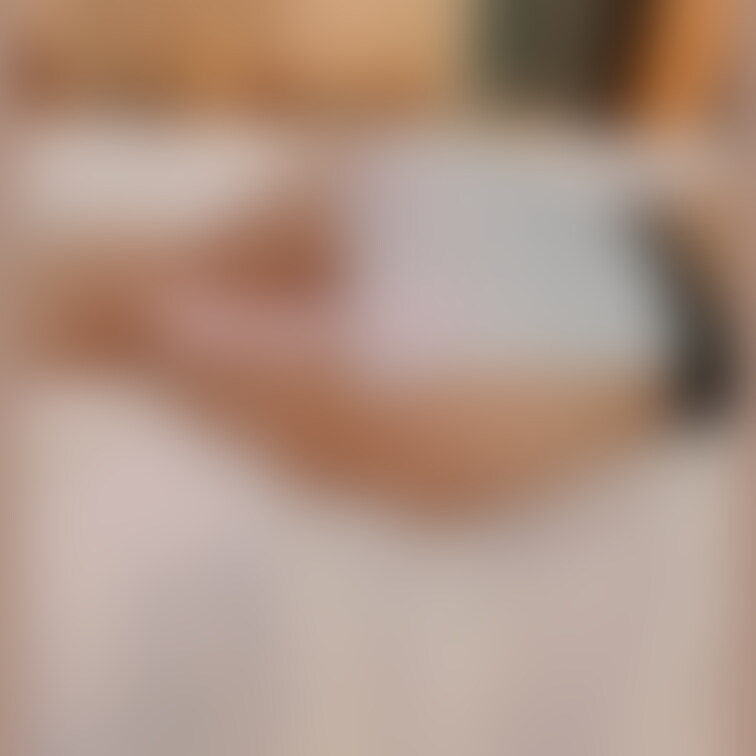 ‎お正月気分はもうおしまい？
‎まだ姫初めてないし
‎私のお重まだ開けてくれてないですよ？数の子入ってるのに(*´ﾉ