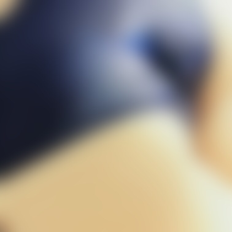 前に載せた私の紺色ぱんつの写真
をイラスト化してみました
デカいオシリです♡

えっちな自撮りを色々○○○化して