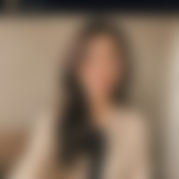 義○○○の過去のインスタから。
下着漁りたい。