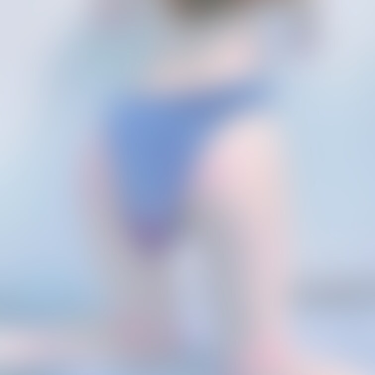 競泳水着女子